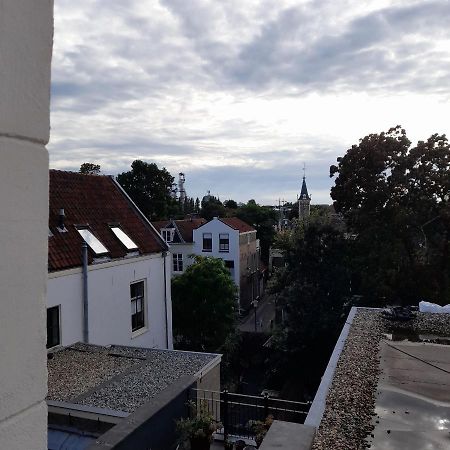 Historic Renovated Apartment With Balcony And Garden View Гауда Екстериор снимка