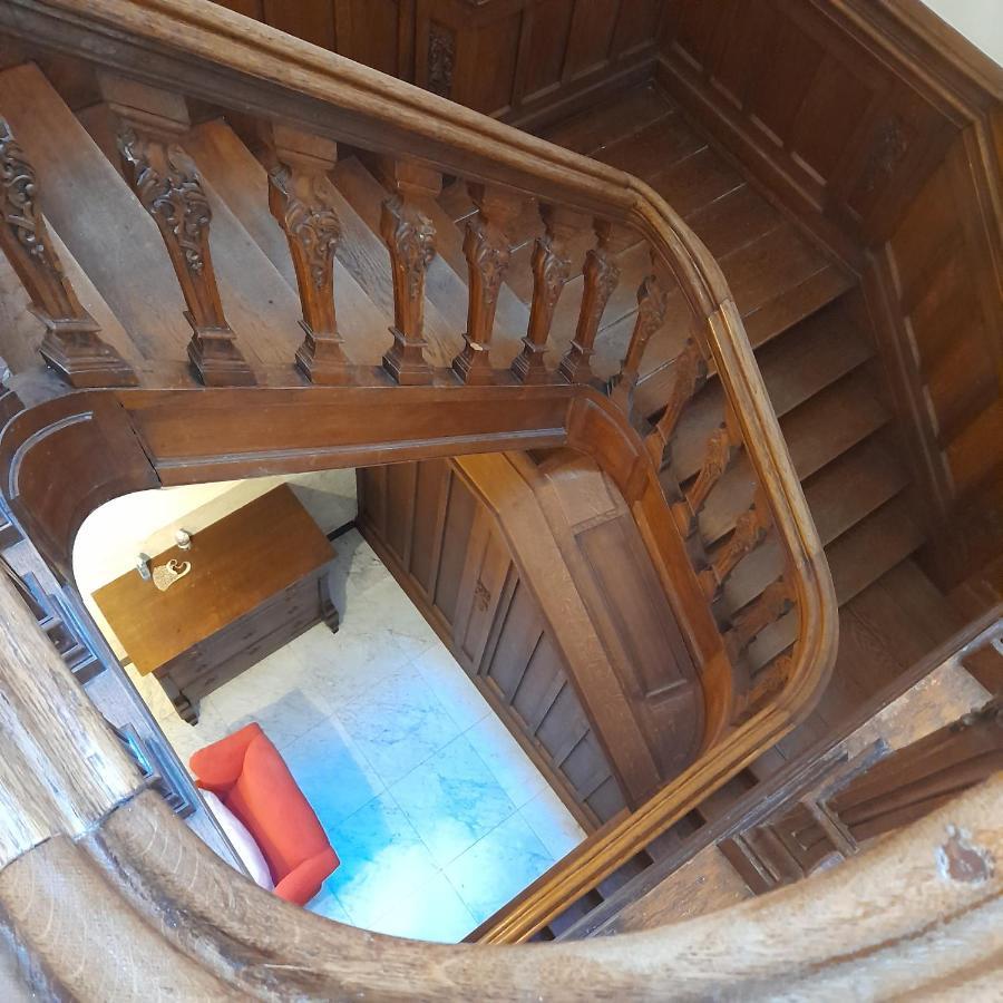 Historic Renovated Apartment With Balcony And Garden View Гауда Екстериор снимка
